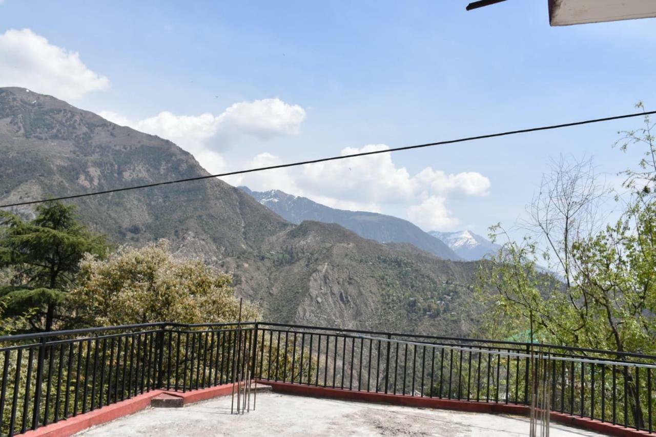 Misty Woods Hotel Dharamshala Exterior foto