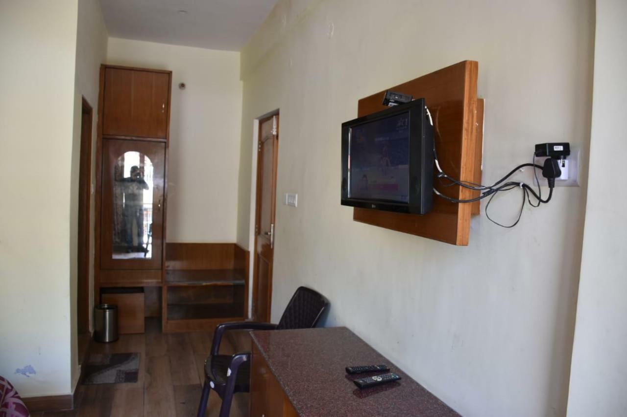 Misty Woods Hotel Dharamshala Exterior foto